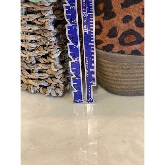 Arizona Booties Faux Cheetah Boots Print Memory Foam Women’s Size 9 Western - Picture 10 of 12